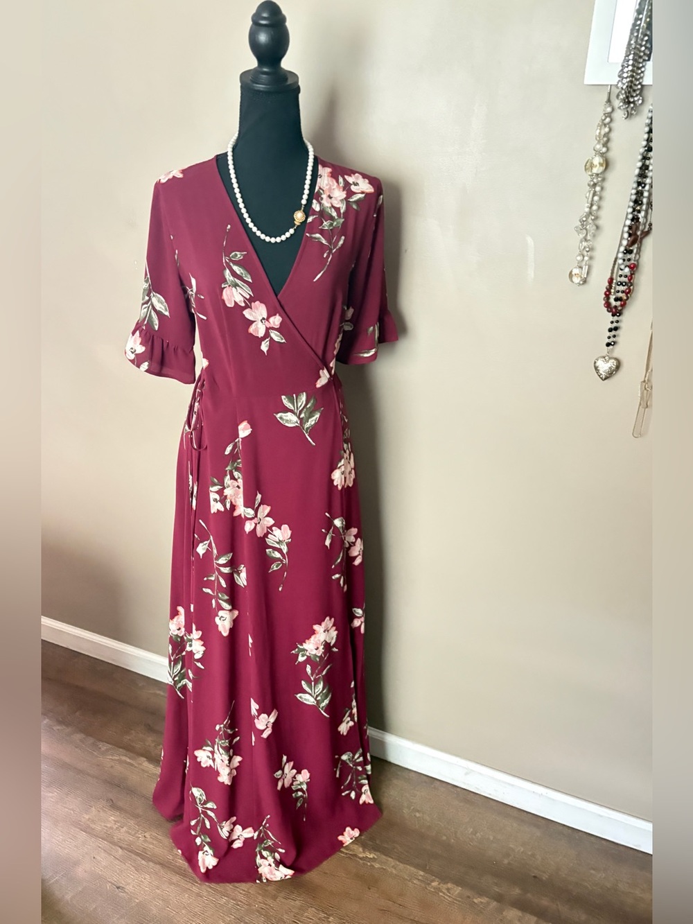 Lulu’s burgundy floral print maxi wrap dress leg slit wedding garden tea party M